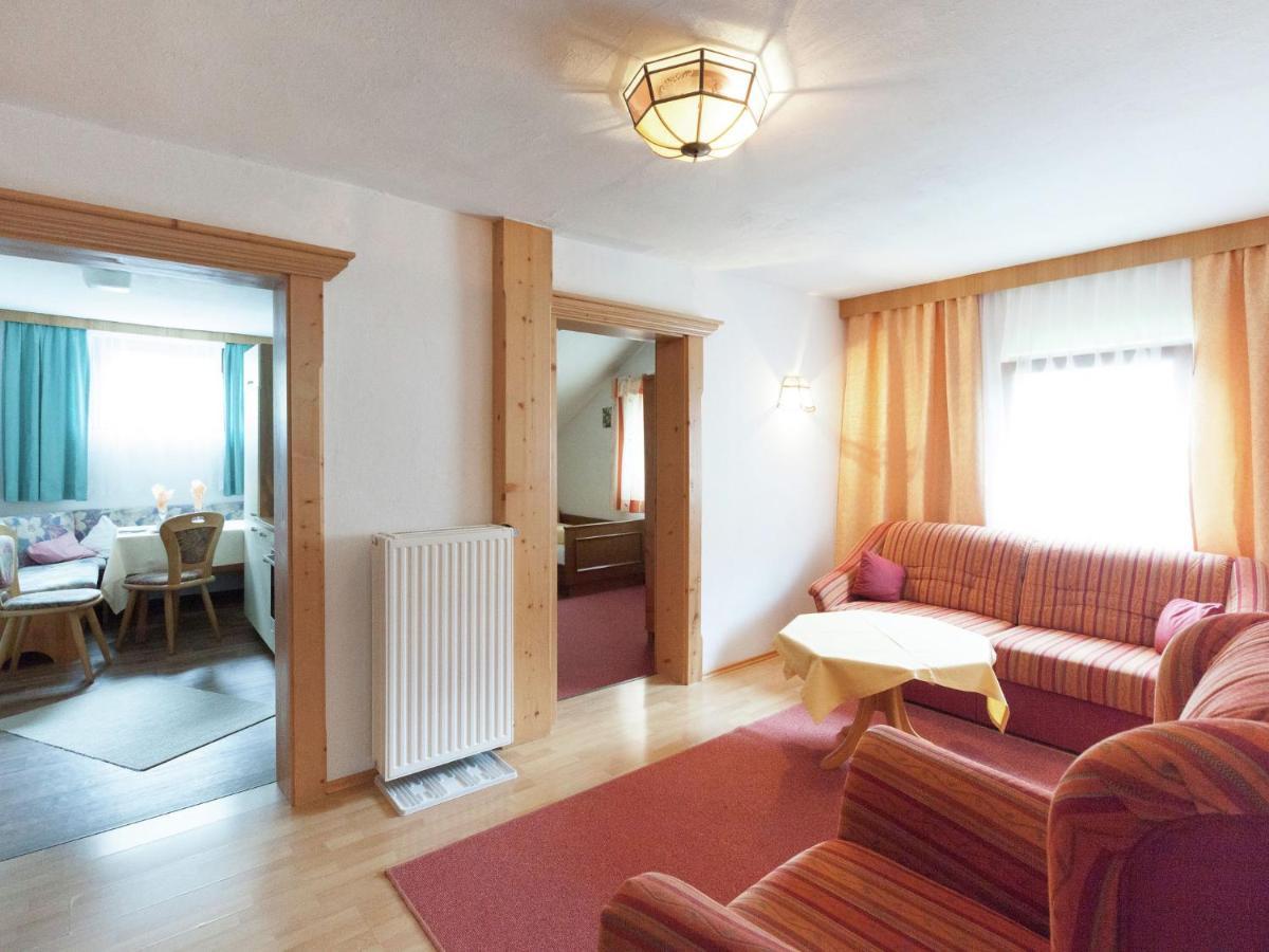 Guesthouse In Vent With Balcony ภายนอก รูปภาพ