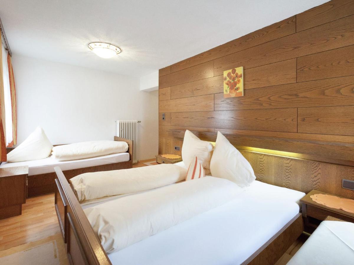 Guesthouse In Vent With Balcony ภายนอก รูปภาพ