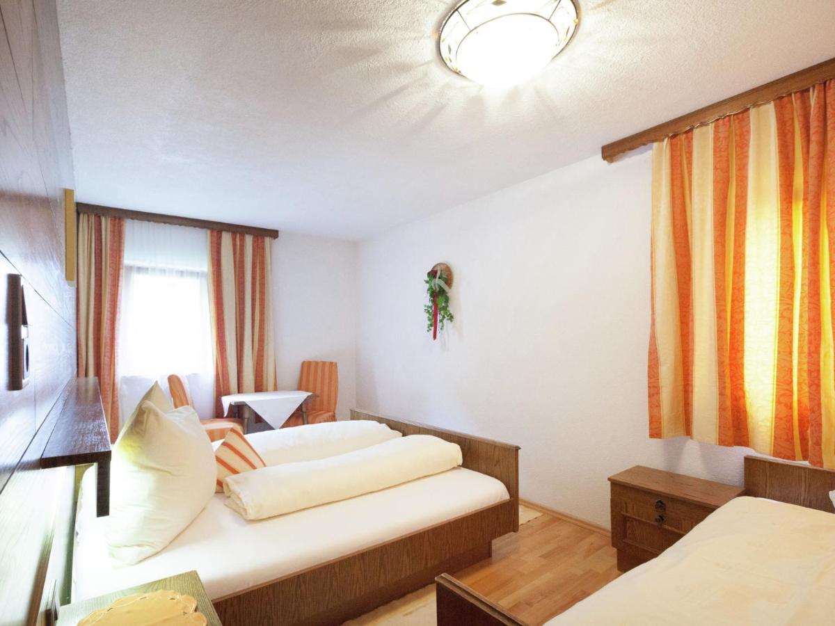 Guesthouse In Vent With Balcony ภายนอก รูปภาพ